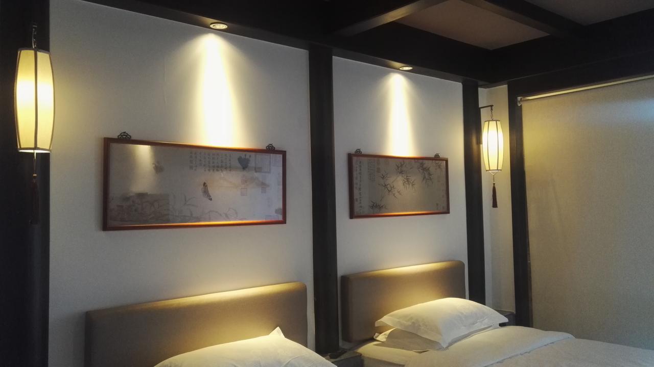 Taichi Hotel Danjiangkou Bagian luar foto